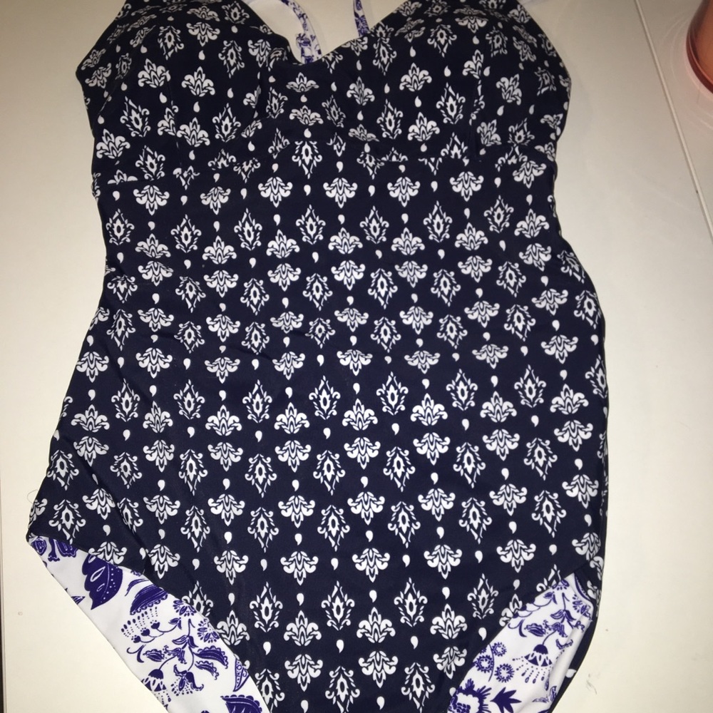 CUPSHE One-piece swimsuit
